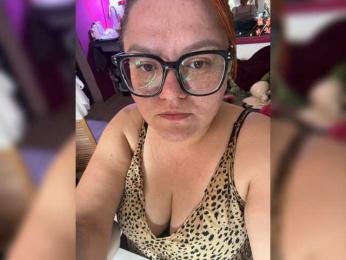 Valentinaweow webcam bongacams model stream image