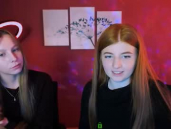 esme_moore_ webcam model stream image