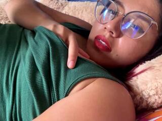 Maya Cutee webcam model stream image