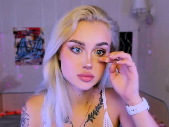 Ravenaaaa webcam model stream image