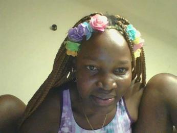 Jennyf webcam bongacams model stream image