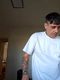 Elnonoykeila77 webcam model stream image