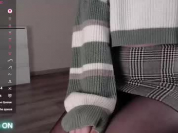 noelleneptune webcam model stream image