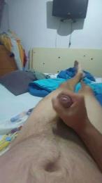 Yuyuyu36 webcam model stream image