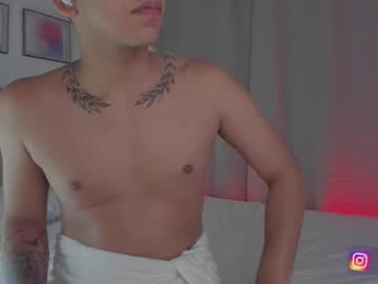 _e_m_m_a_1 webcam model stream image