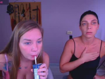 simona_moonshine webcam model stream image