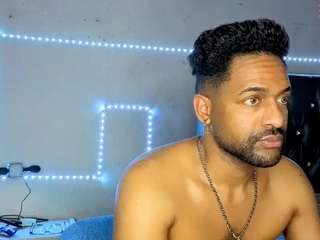 bbcblackhot33 webcam model stream image