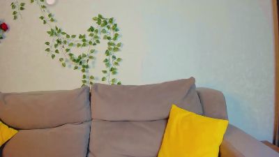 Little_Chips webcam model stream image