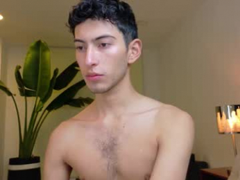 ethan_skiny_ webcam model stream image