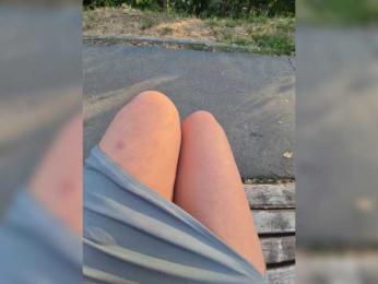 AmberLove12 webcam model stream image