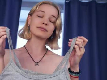 deannmaslen webcam model stream image