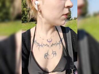 Ariel-Pika webcam model stream image