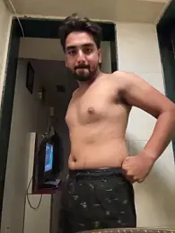 Crazxyhardik36 webcam model stream image