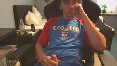 Youngbbyboy webcam model stream image