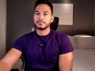 Lian Cruz webcam model stream image