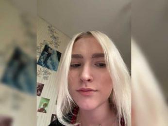 NikaMii webcam model stream image
