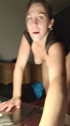 Djeny webcam model stream image