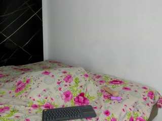 skarleth-queen webcam model stream image