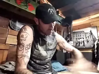 Pleaseyouall webcam stripchat model stream image