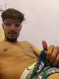 kaushikhotty webcam stripchat model stream image