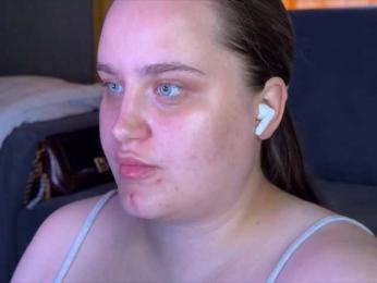 yourLi webcam model stream image