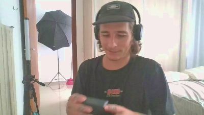 Wave_Boy webcam model stream image