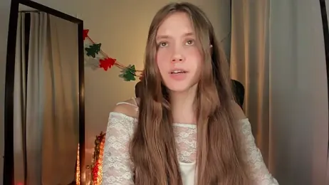 MaryannSoftt webcam model stream image