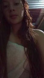 Mariana_Loving webcam model stream image