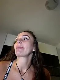 Caramellaa webcam stripchat model stream image