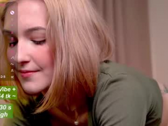 kisskiss_muah webcam model stream image