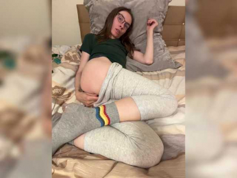 YourBaby_ webcam model stream image