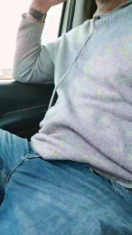 Superworms webcam model stream image