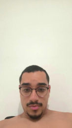 Vermelhox25 webcam model stream image