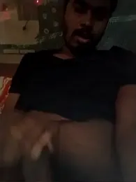 Bottom_boy692 webcam model stream image