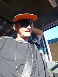 Romance32 webcam model stream image