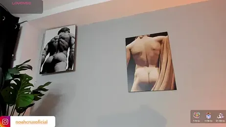 noah_crux webcam stripchat model stream image