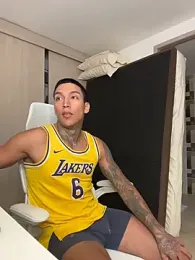 sendfer webcam stripchat model stream image