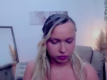 angelic_coy webcam chaturbate model stream image