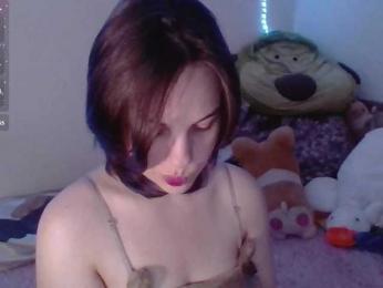 LillyShy webcam model stream image
