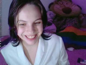 LillyShy webcam model stream image