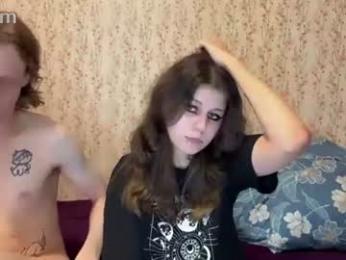 crystal_porn_love webcam chaturbate model stream image