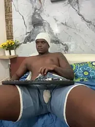 Tysonn777_ webcam stripchat model stream image