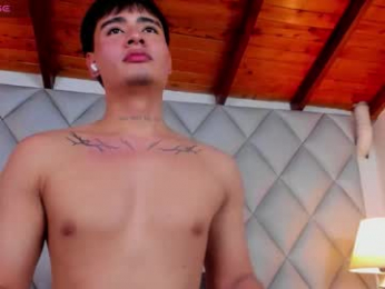 clement_reyes webcam model stream image