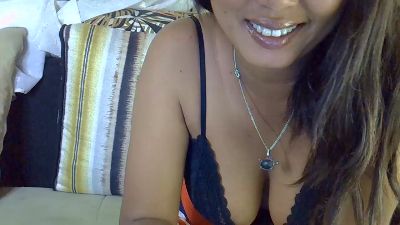 Crystal_bella webcam cam4 model stream image
