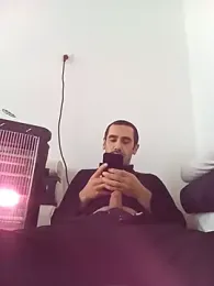 Anonim_00 webcam model stream image