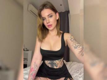 Sweet-peacha webcam model stream image