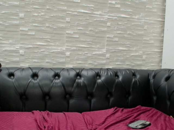 CreampiEnacia webcam model stream image