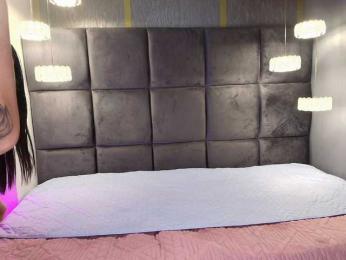 MeganLemay webcam bongacams model stream image