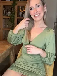 lola_tentatiion webcam model stream image