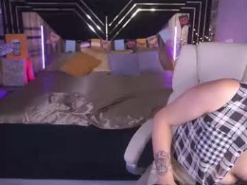 dawngwin webcam model stream image